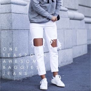 One Teaspoon 'Awesome Baggies' Boyfriend Jeans